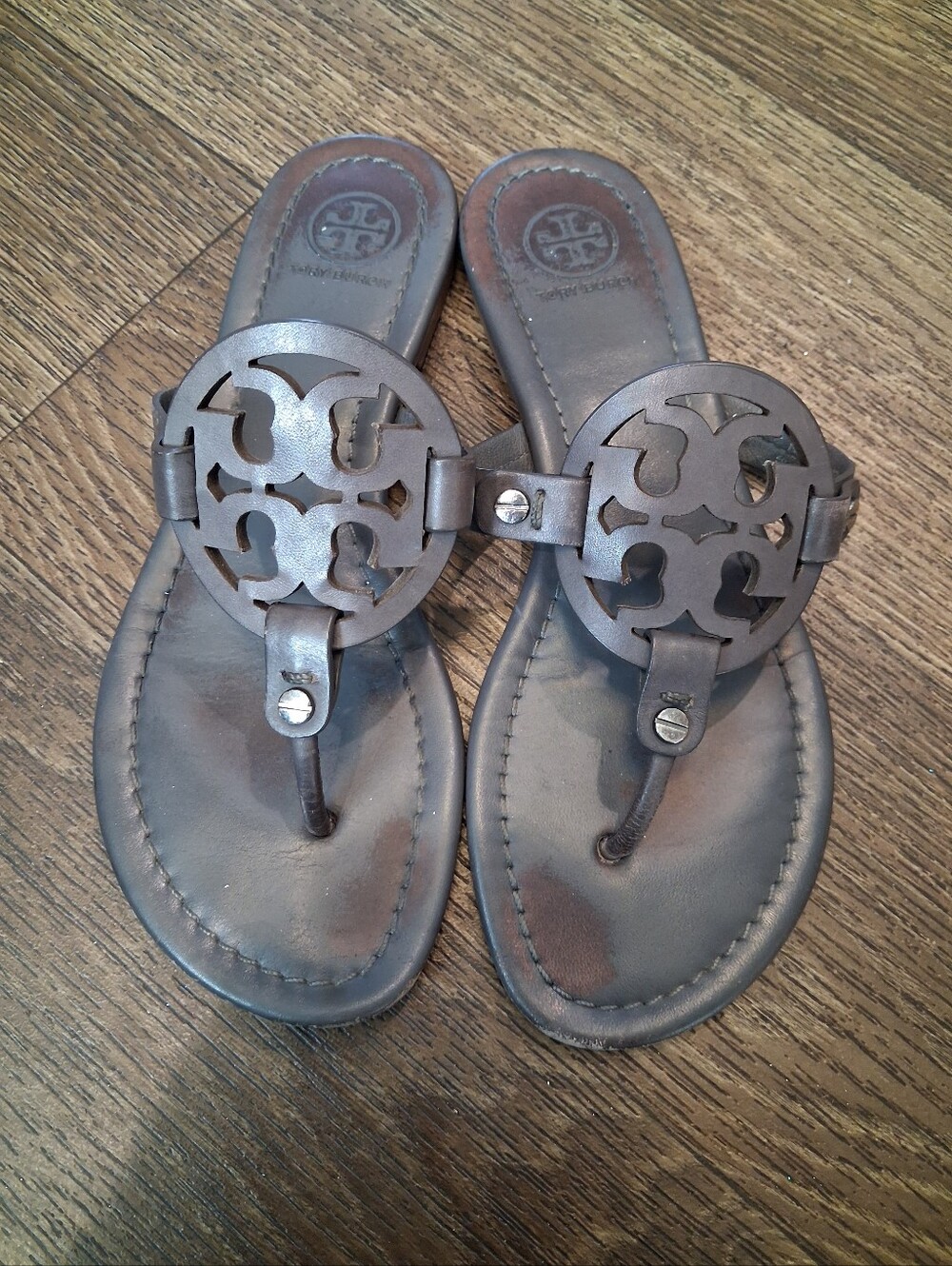 Tory Burch Men's Brown Leather Logo Thong Sandals